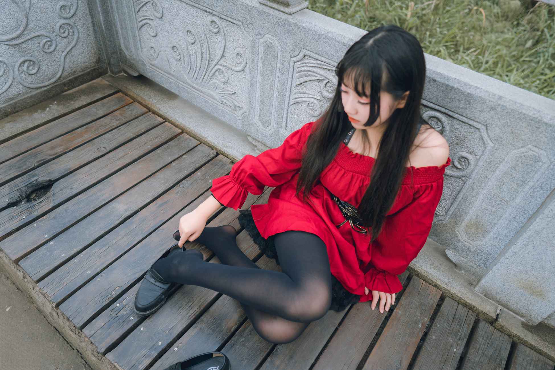 图片[29]-[喵糖映画]VOL.453 红与黑[30P] – 速更版-美库