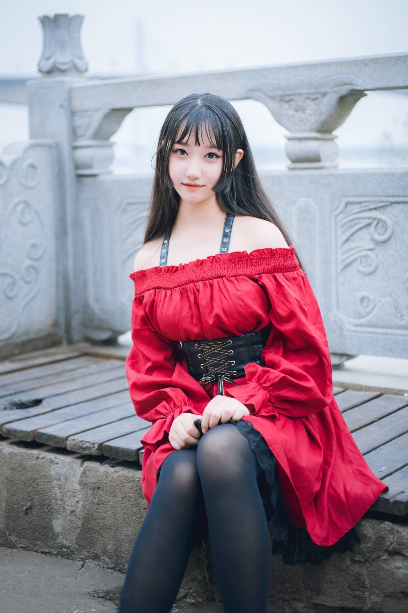 图片[31]-[喵糖映画]VOL.453 红与黑[30P] – 速更版-美库