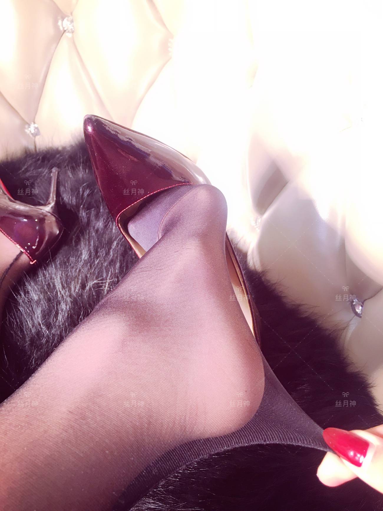 图片[24]-丝月神 007 红色孔雀翎酒红高跟[66P] – 速更版-美库
