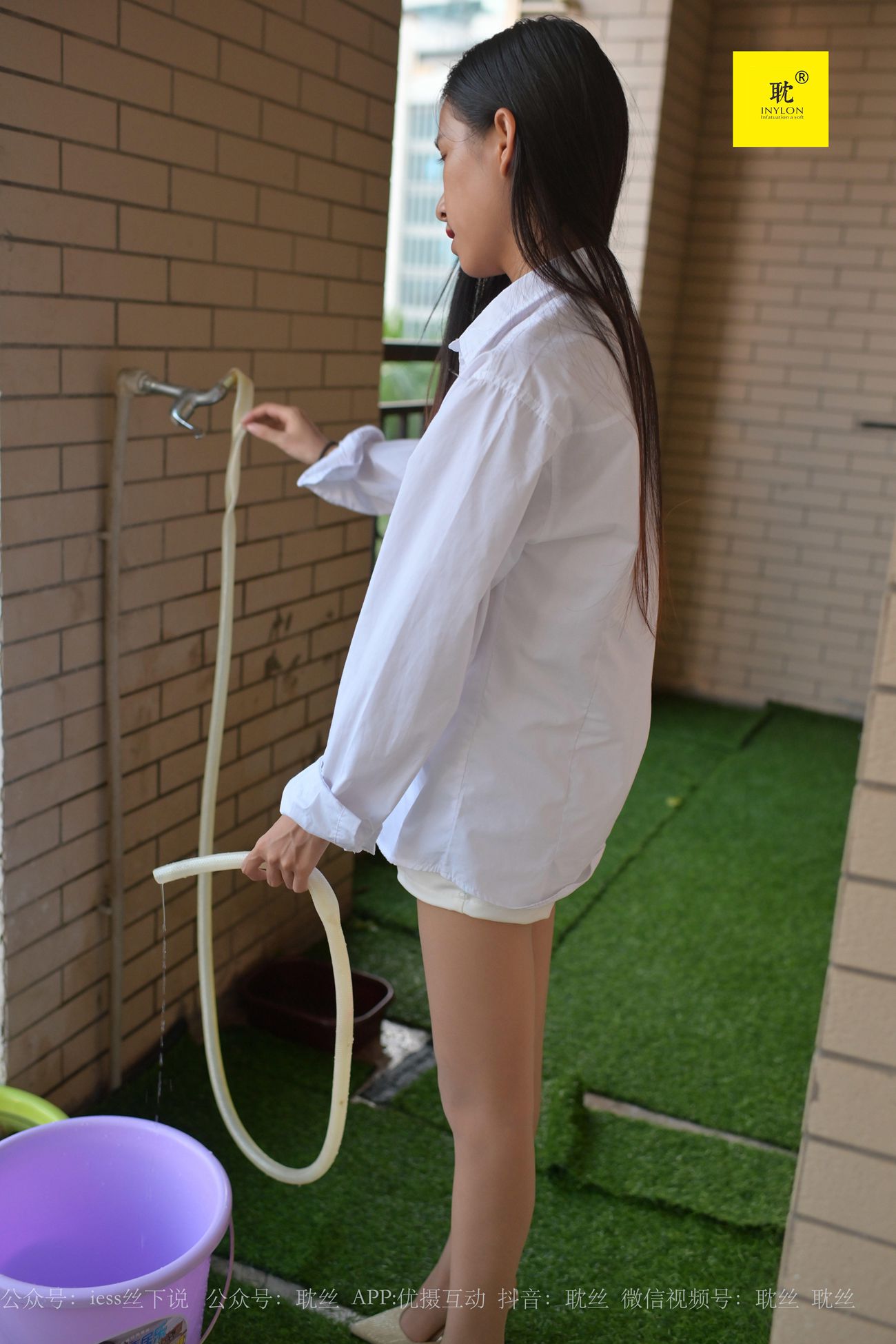 图片[34]-[IESS异思趣向]032 第N种幻想之《邻居家借水》④ 梅子 [99P] – 速更版-美库