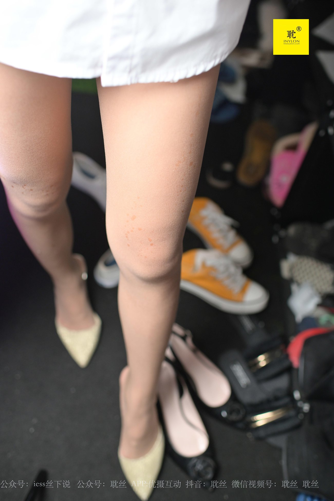 图片[82]-[IESS异思趣向]032 第N种幻想之《邻居家借水》④ 梅子 [99P] – 速更版-美库