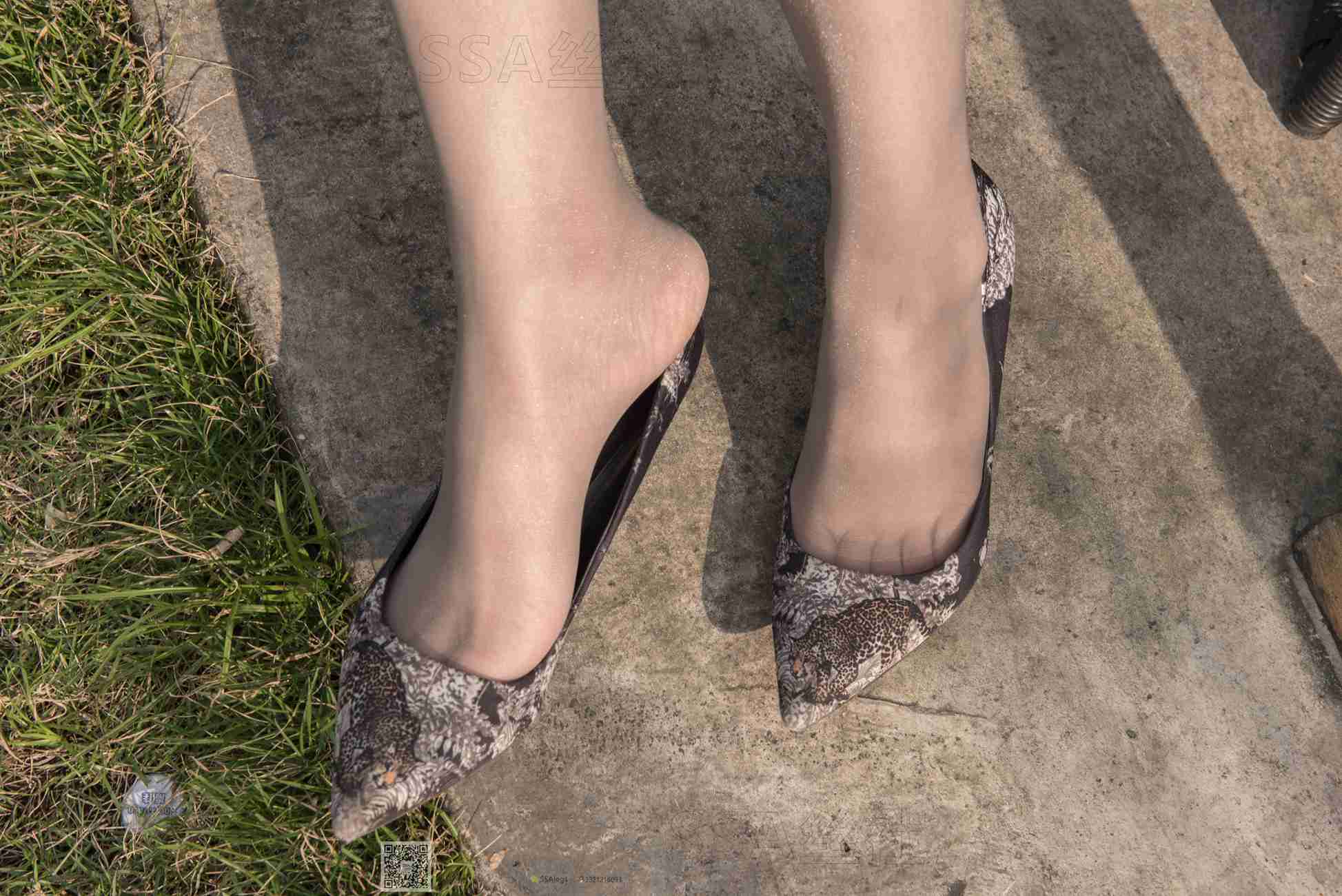 图片[60]-[SSA丝社]超清写真 NO.074 雪梨 随阳光变幻色彩的灰丝[129P] – 速更版-美库