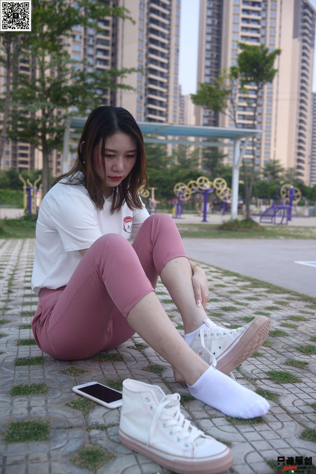 图片[24]-[只糖原创]NO.356 赵沛 夏天有梅子味的晚霞[141P] – 速更版-美库