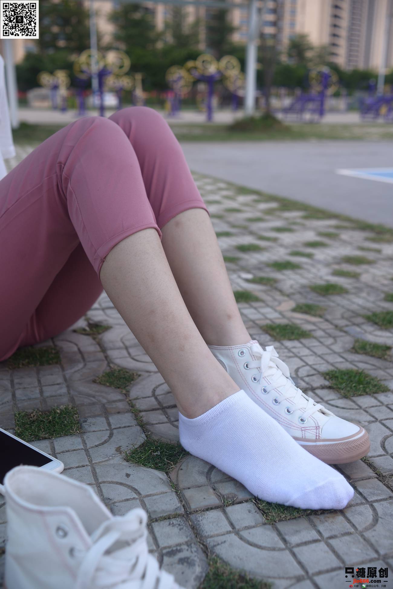 图片[25]-[只糖原创]NO.356 赵沛 夏天有梅子味的晚霞[141P] – 速更版-美库