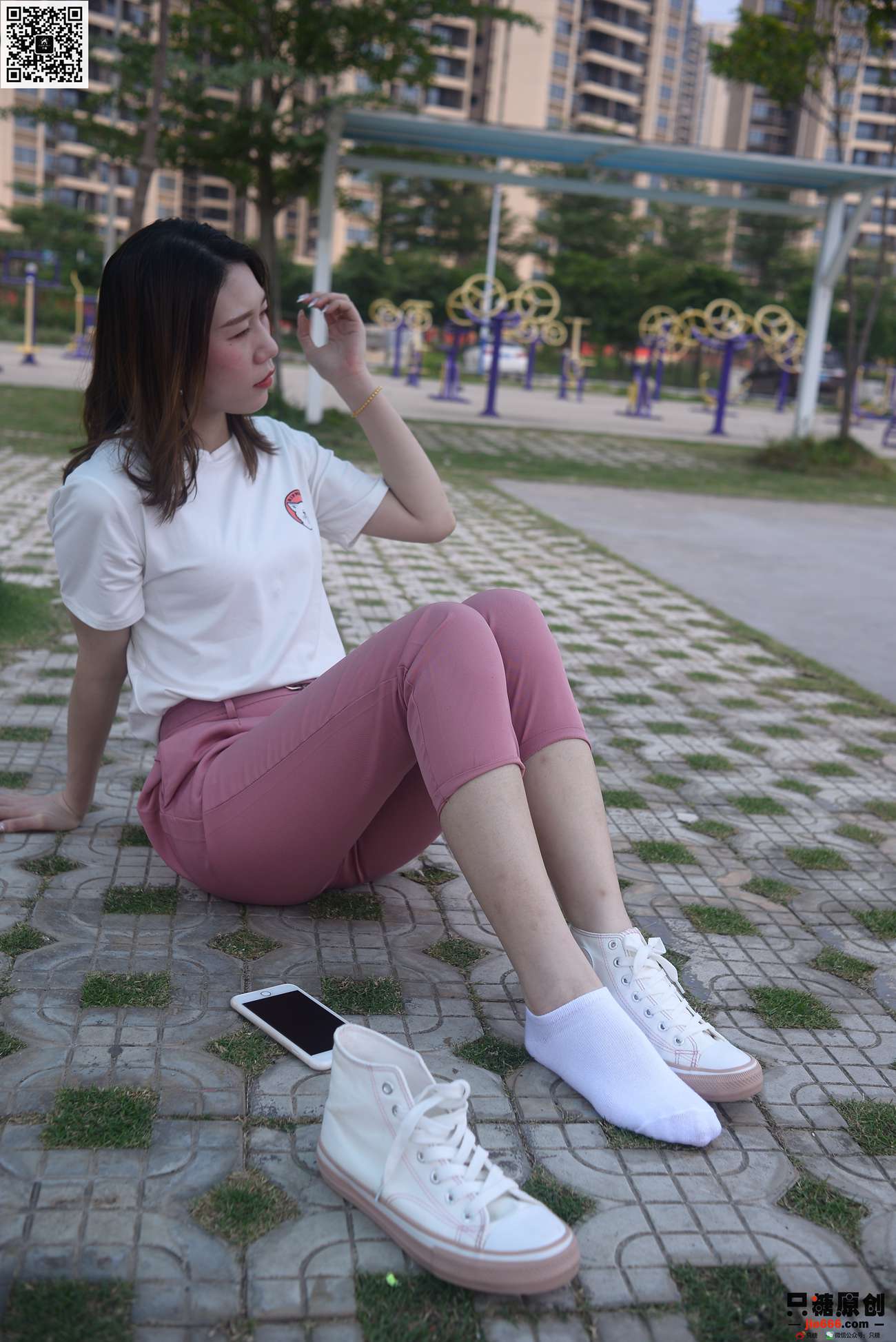 图片[26]-[只糖原创]NO.356 赵沛 夏天有梅子味的晚霞[141P] – 速更版-美库