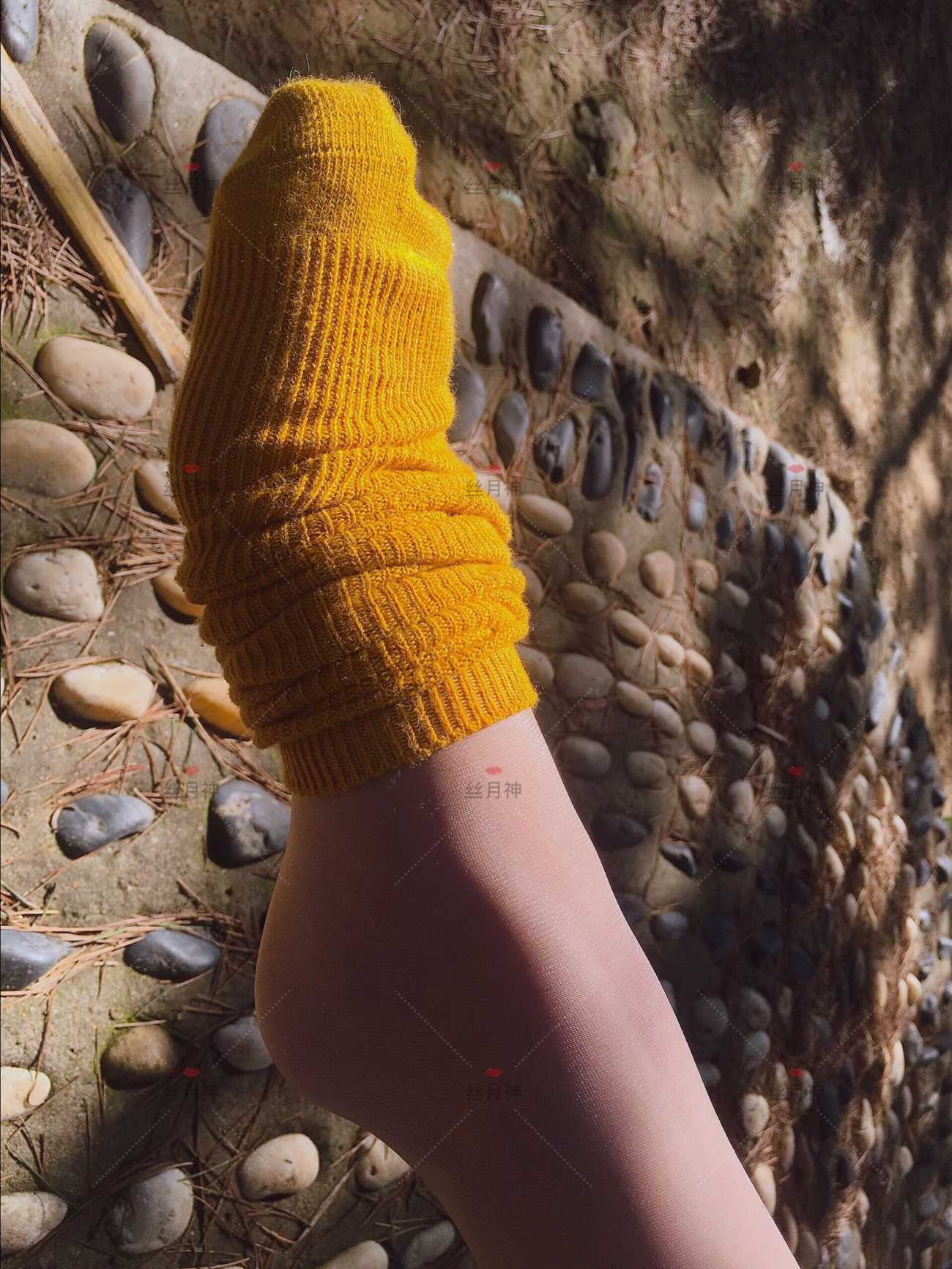 图片[20]-丝月神 011 堆堆袜 肉丝 匡威[78P] – 速更版-美库