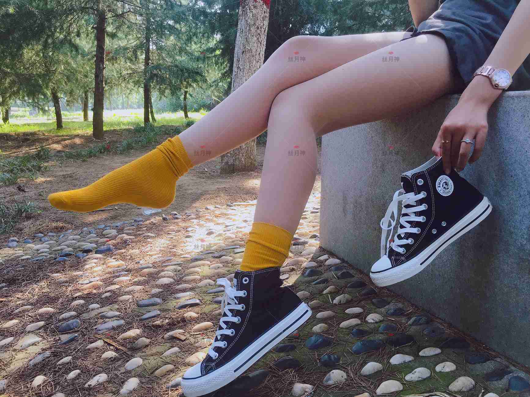 图片[35]-丝月神 011 堆堆袜 肉丝 匡威[78P] – 速更版-美库