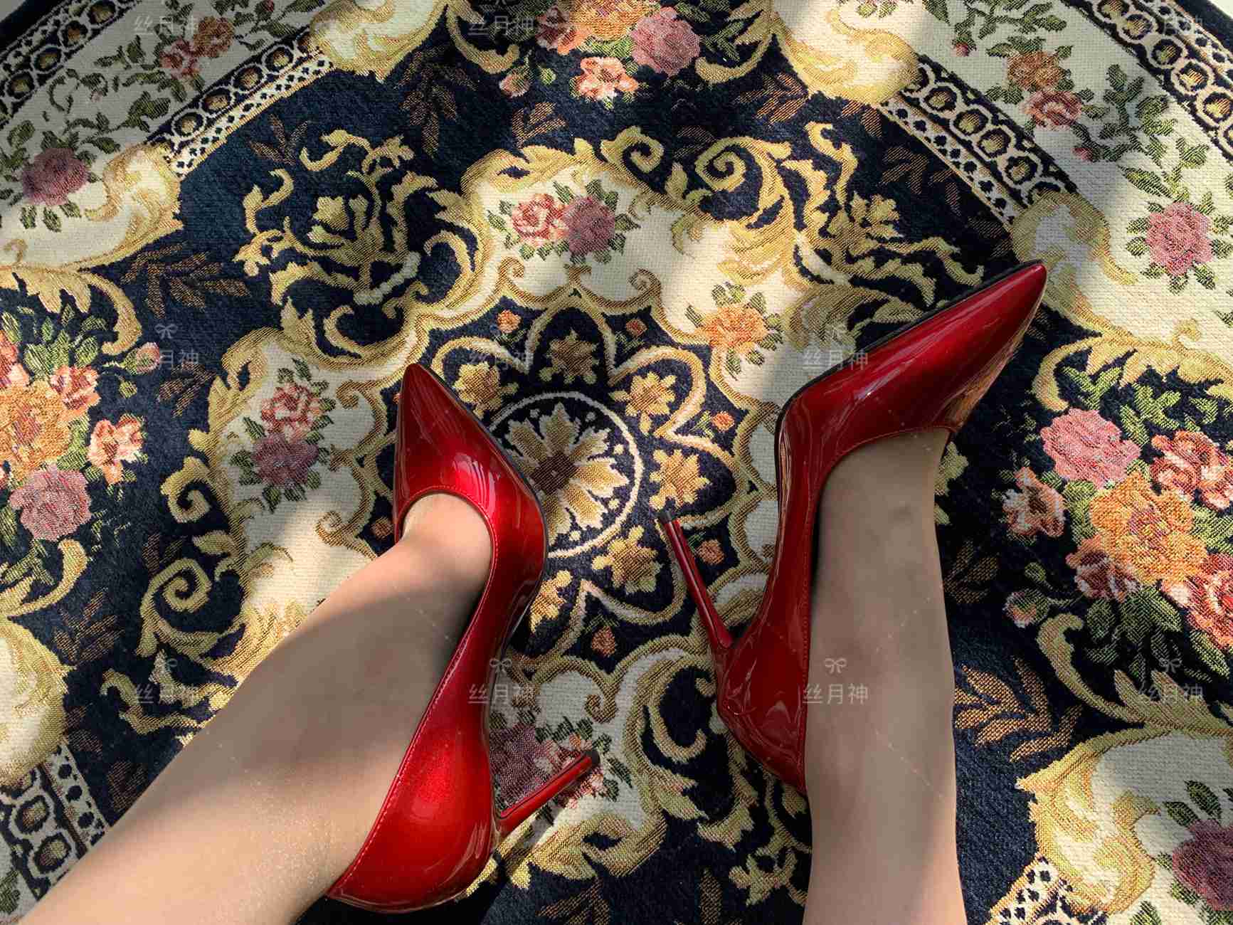 图片[34]-丝月神 012 阳光下的一抹红高跟肉[67P] – 速更版-美库