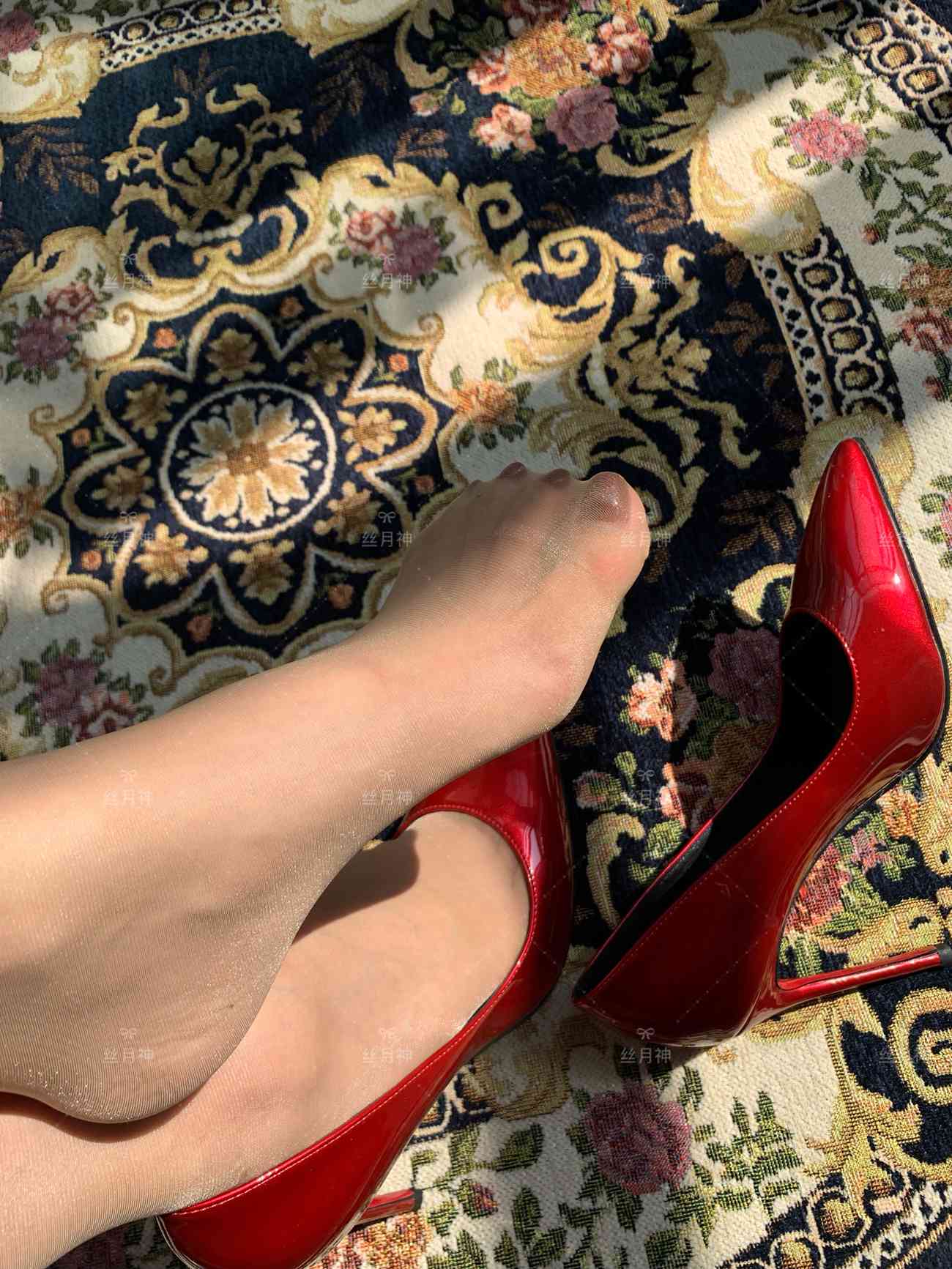 图片[36]-丝月神 012 阳光下的一抹红高跟肉[67P] – 速更版-美库