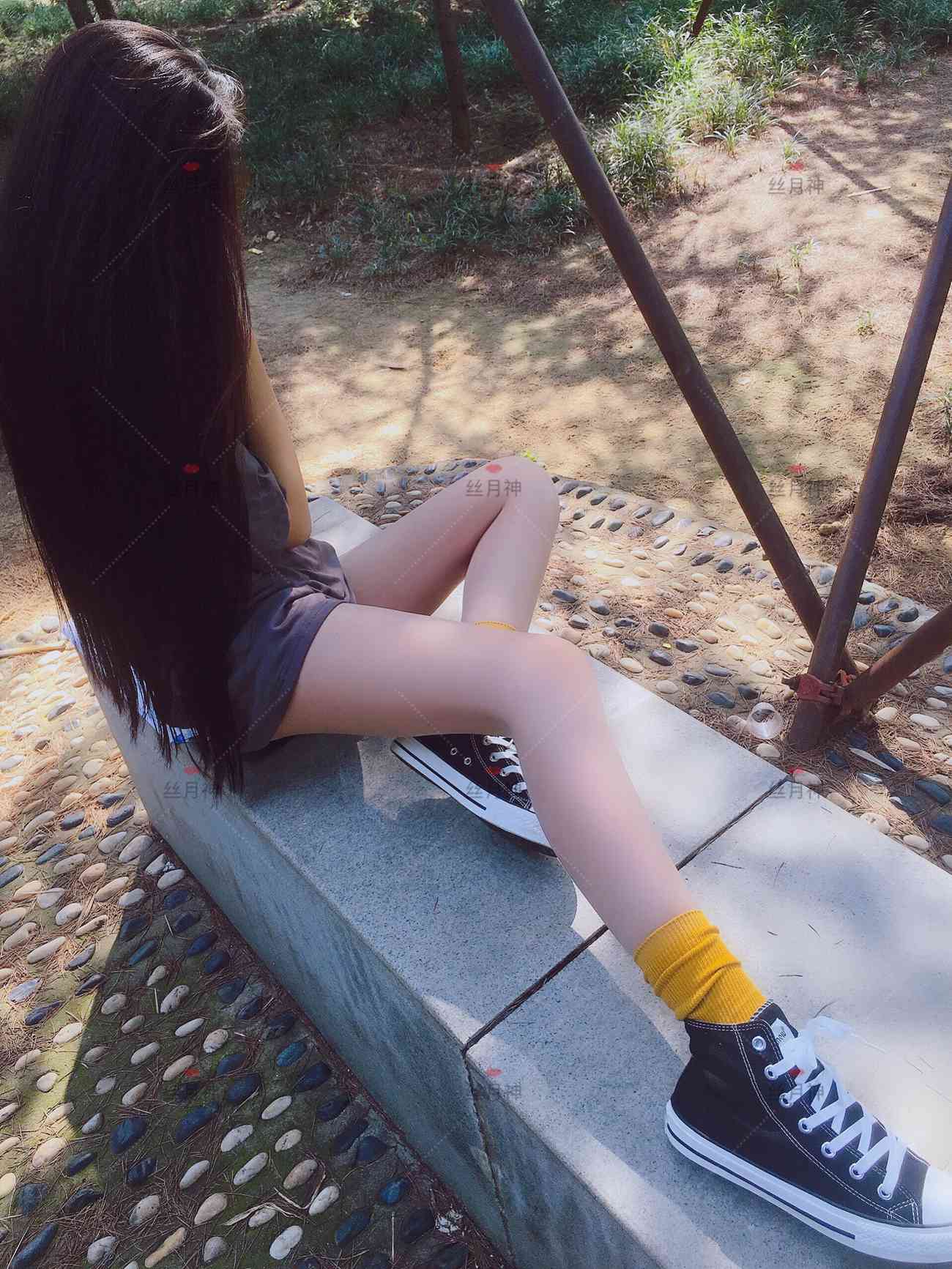 图片[48]-丝月神 011 堆堆袜 肉丝 匡威[78P] – 速更版-美库