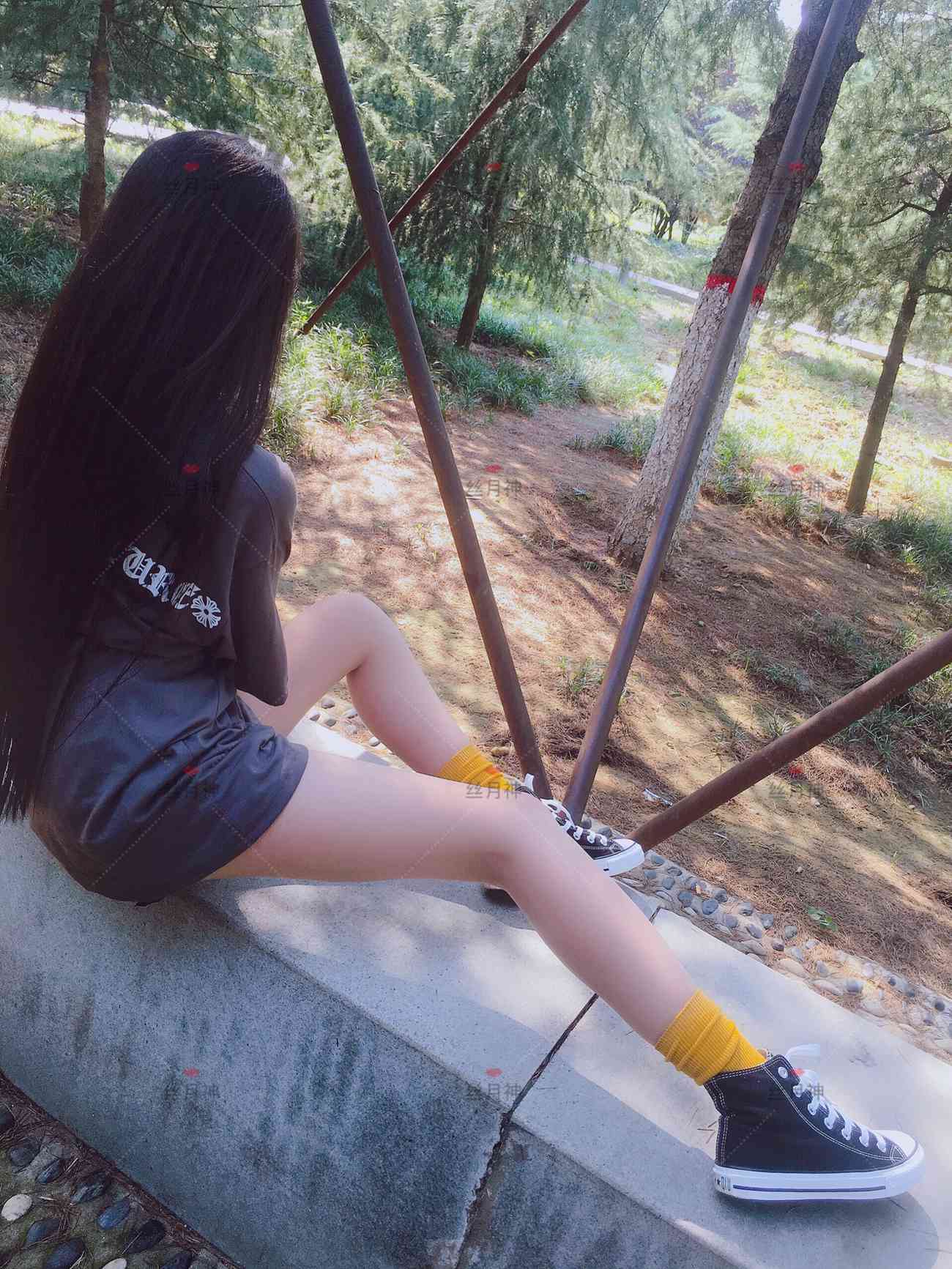 图片[50]-丝月神 011 堆堆袜 肉丝 匡威[78P] – 速更版-美库