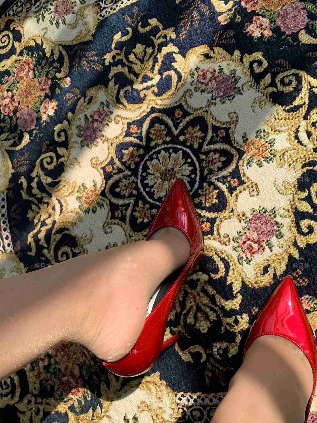 图片[42]-丝月神 012 阳光下的一抹红高跟肉[67P] – 速更版-美库