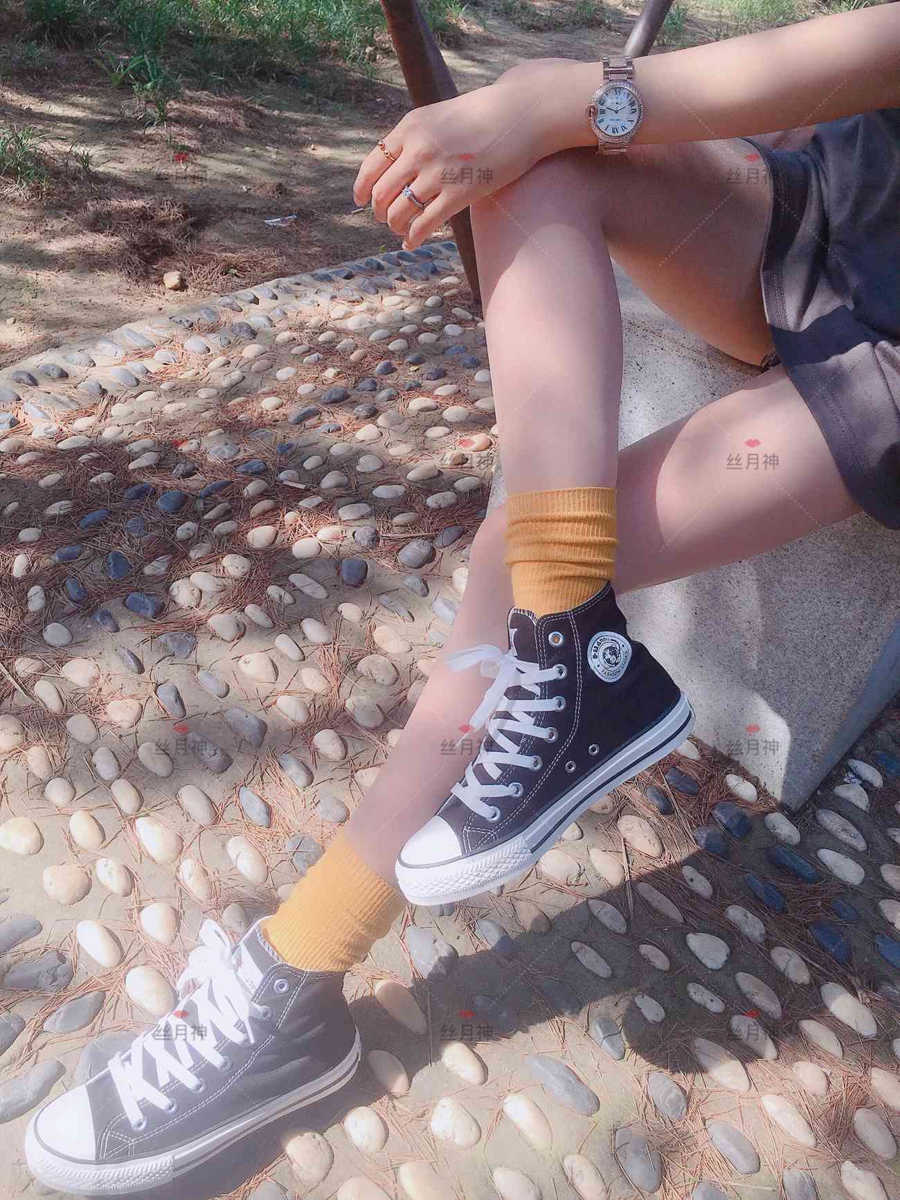 图片[57]-丝月神 011 堆堆袜 肉丝 匡威[78P] – 速更版-美库