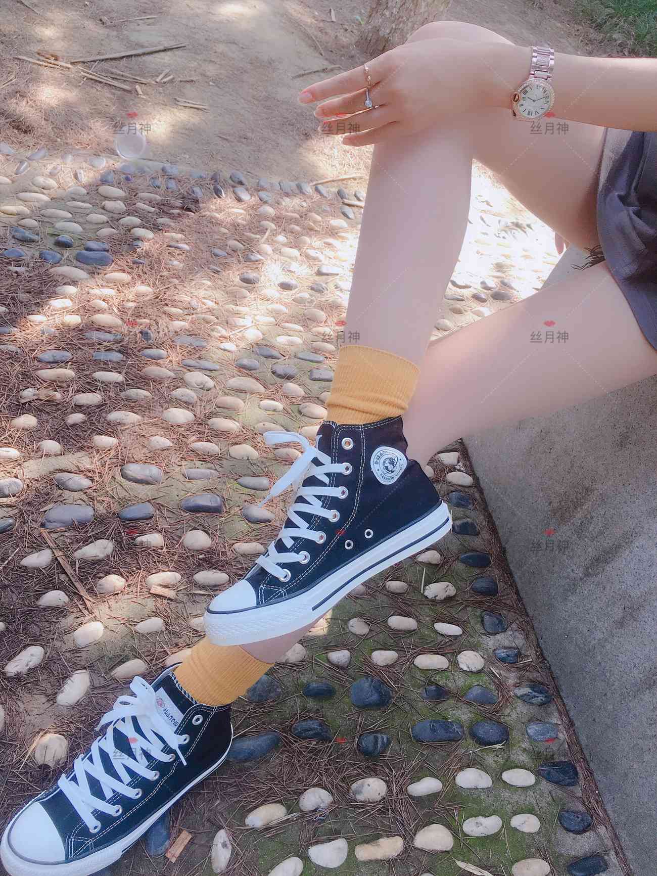 图片[61]-丝月神 011 堆堆袜 肉丝 匡威[78P] – 速更版-美库