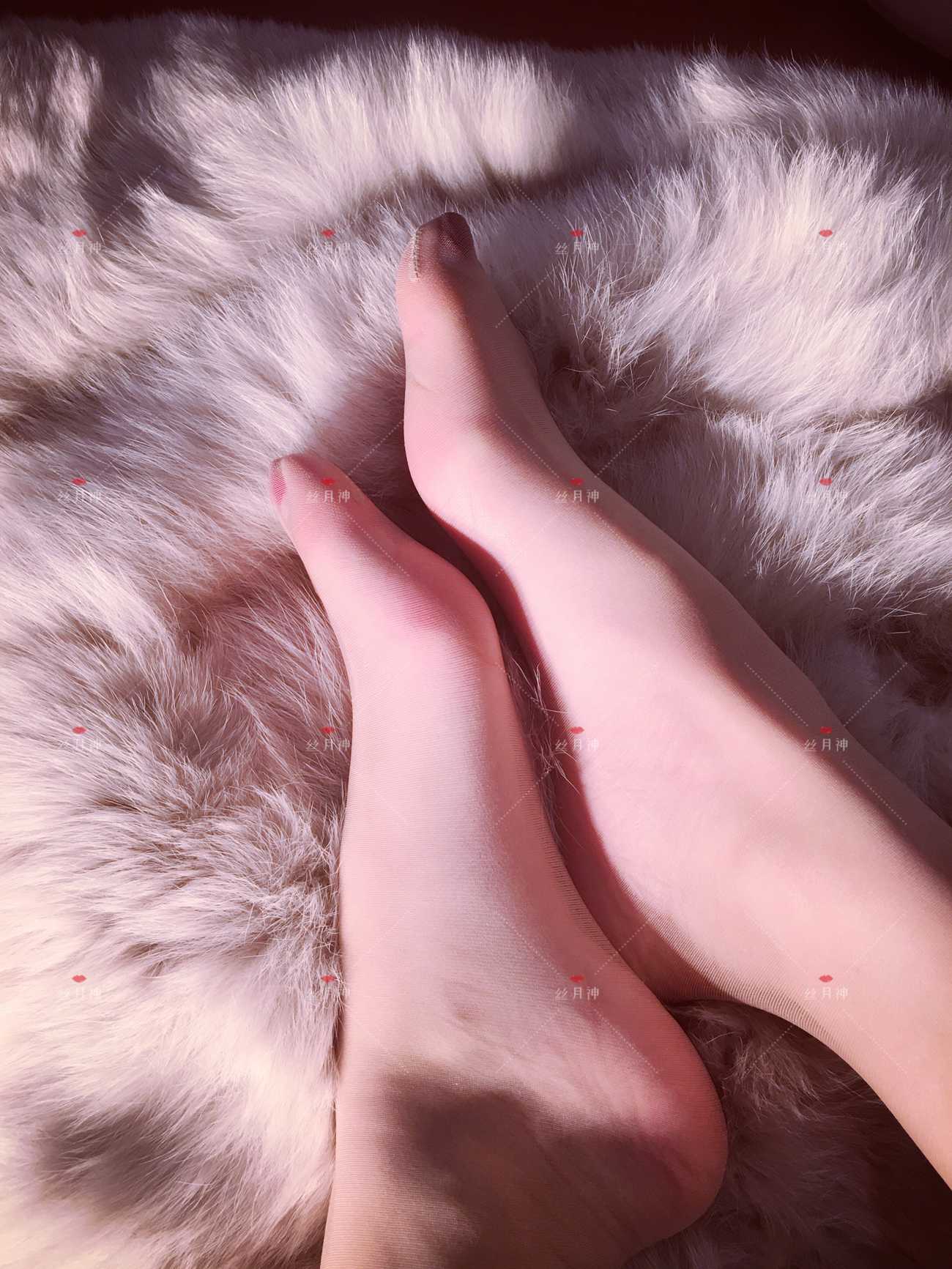 图片[12]-丝月神 013 肉丝 香槟色方扣高跟[73P] – 速更版-美库