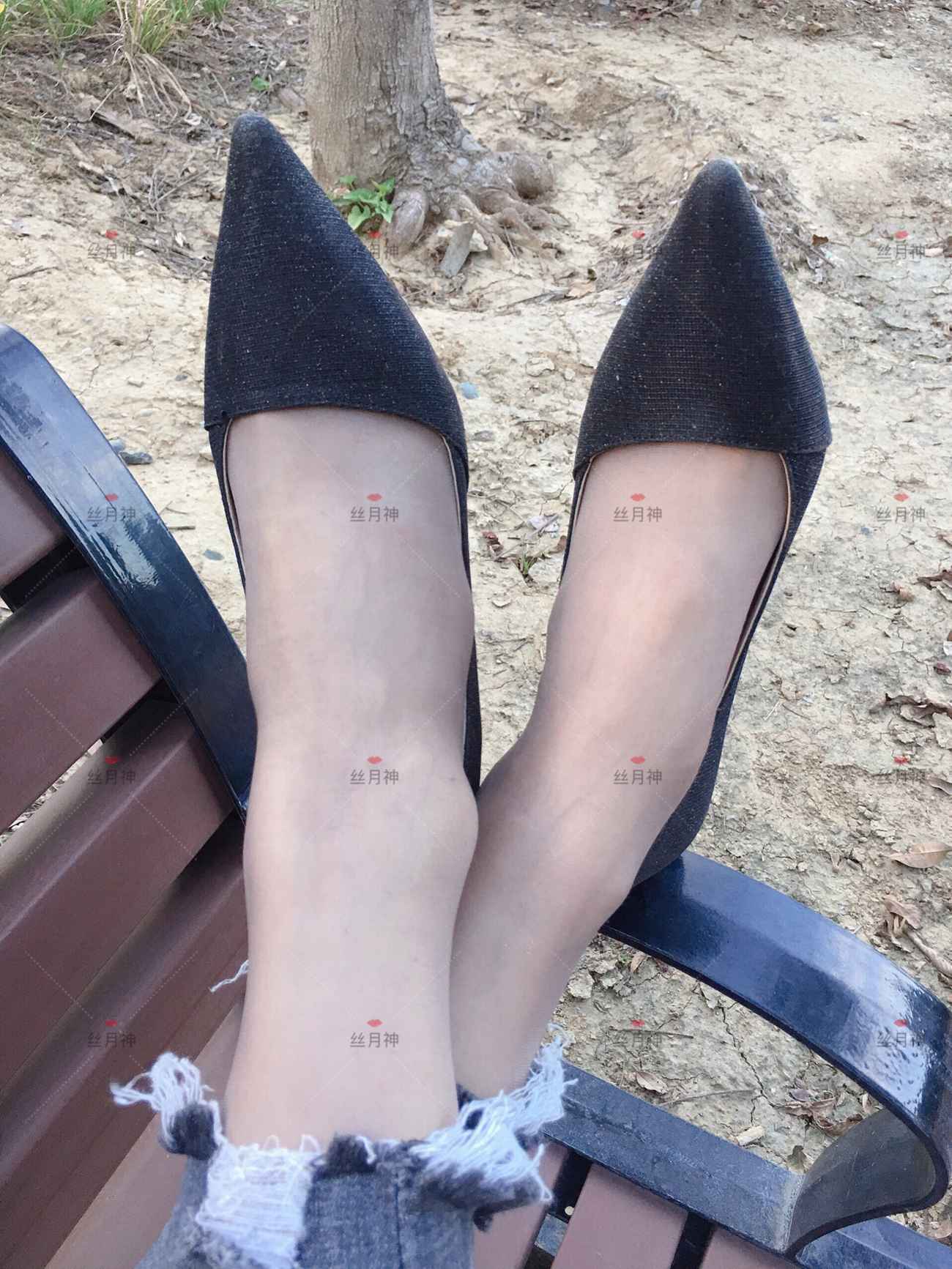 图片[25]-丝月神 014 牛仔裤里咖色筒袜凉鞋[96P] – 速更版-美库