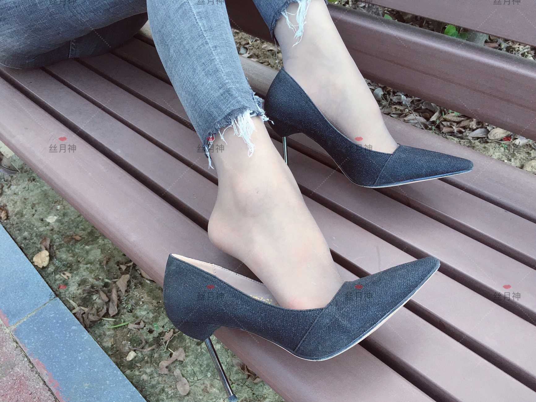 图片[52]-丝月神 014 牛仔裤里咖色筒袜凉鞋[96P] – 速更版-美库