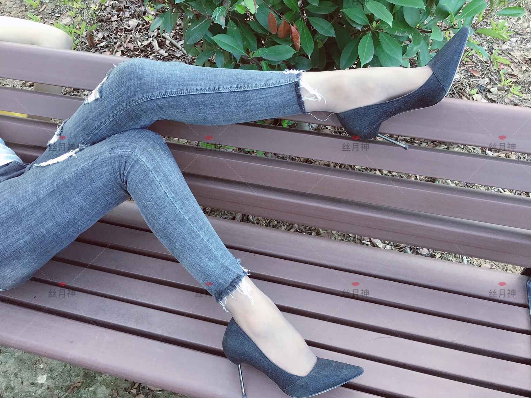 图片[58]-丝月神 014 牛仔裤里咖色筒袜凉鞋[96P] – 速更版-美库