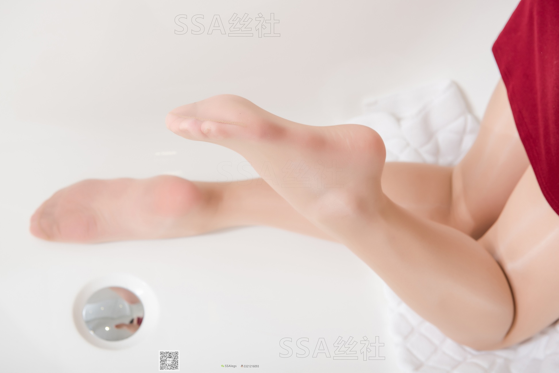 图片[100]-[SSA丝社]超清写真 NO.080 大大 浴室M情肉色油亮丝袜写真[129P] – 速更版-美库