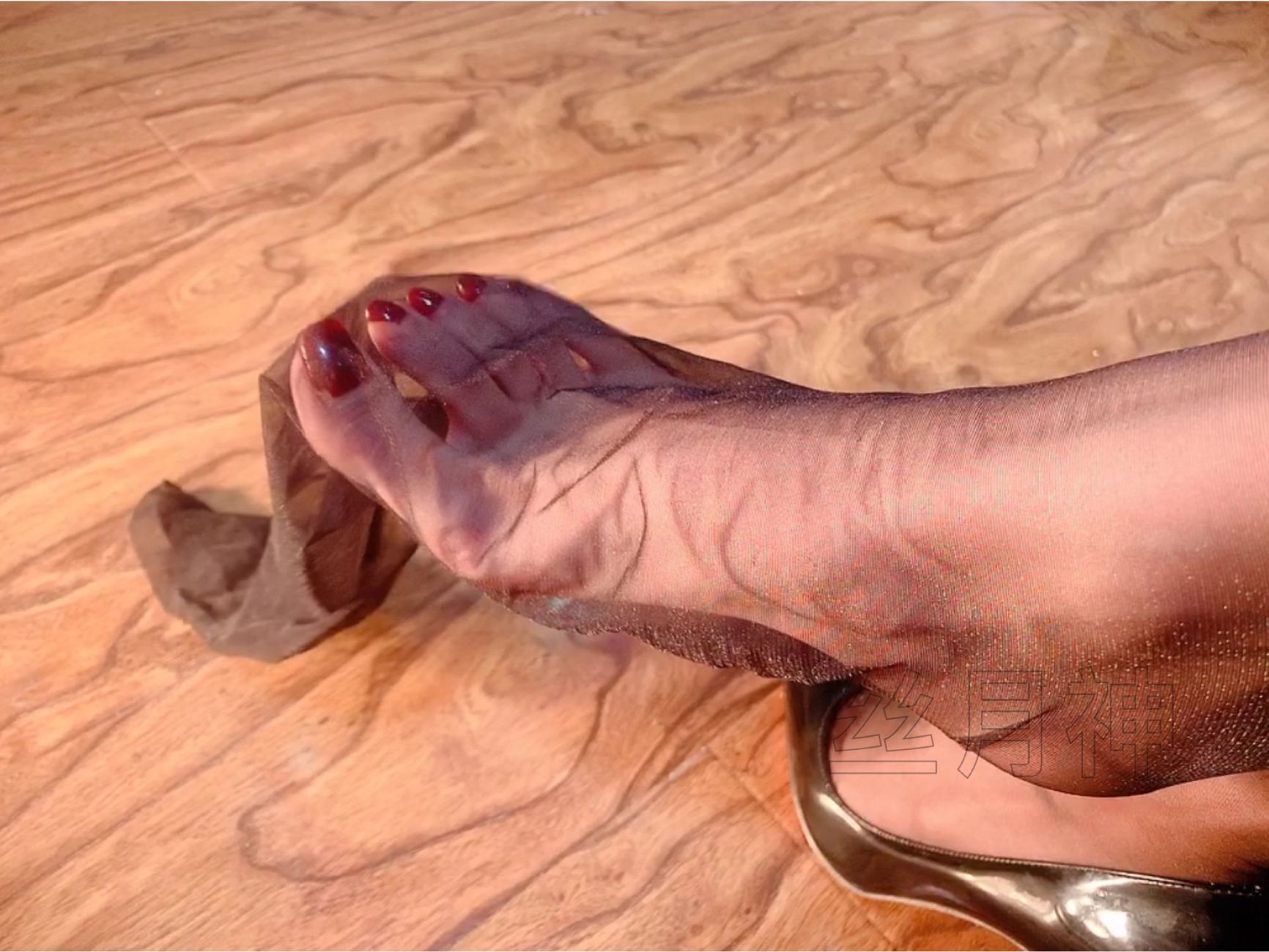 图片[98]-丝月神 015 黑色漆皮高跟黑丝足底[104P] – 速更版-美库