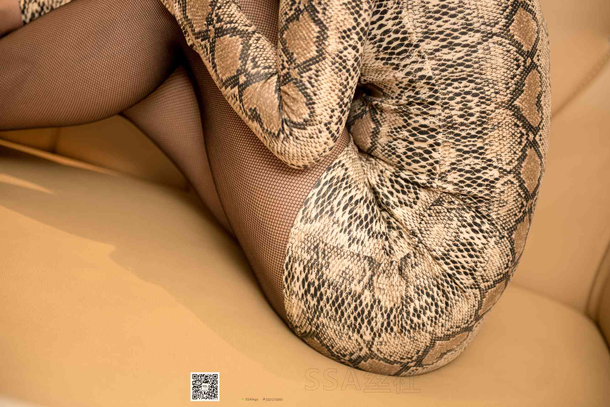 图片[153]-[SSA丝社]超清写真 NO.083 KTV里的美女蛇[166P] – 速更版-美库