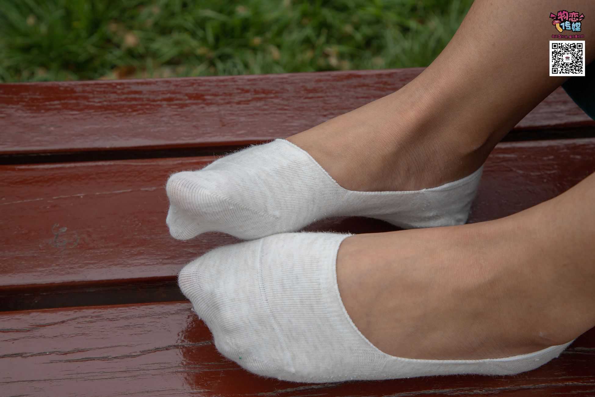 图片[30]-物恋传媒 No.019 地道的青岛小姐姐哦,白色板鞋搭配白色船袜 [99P] – 速更版-美库