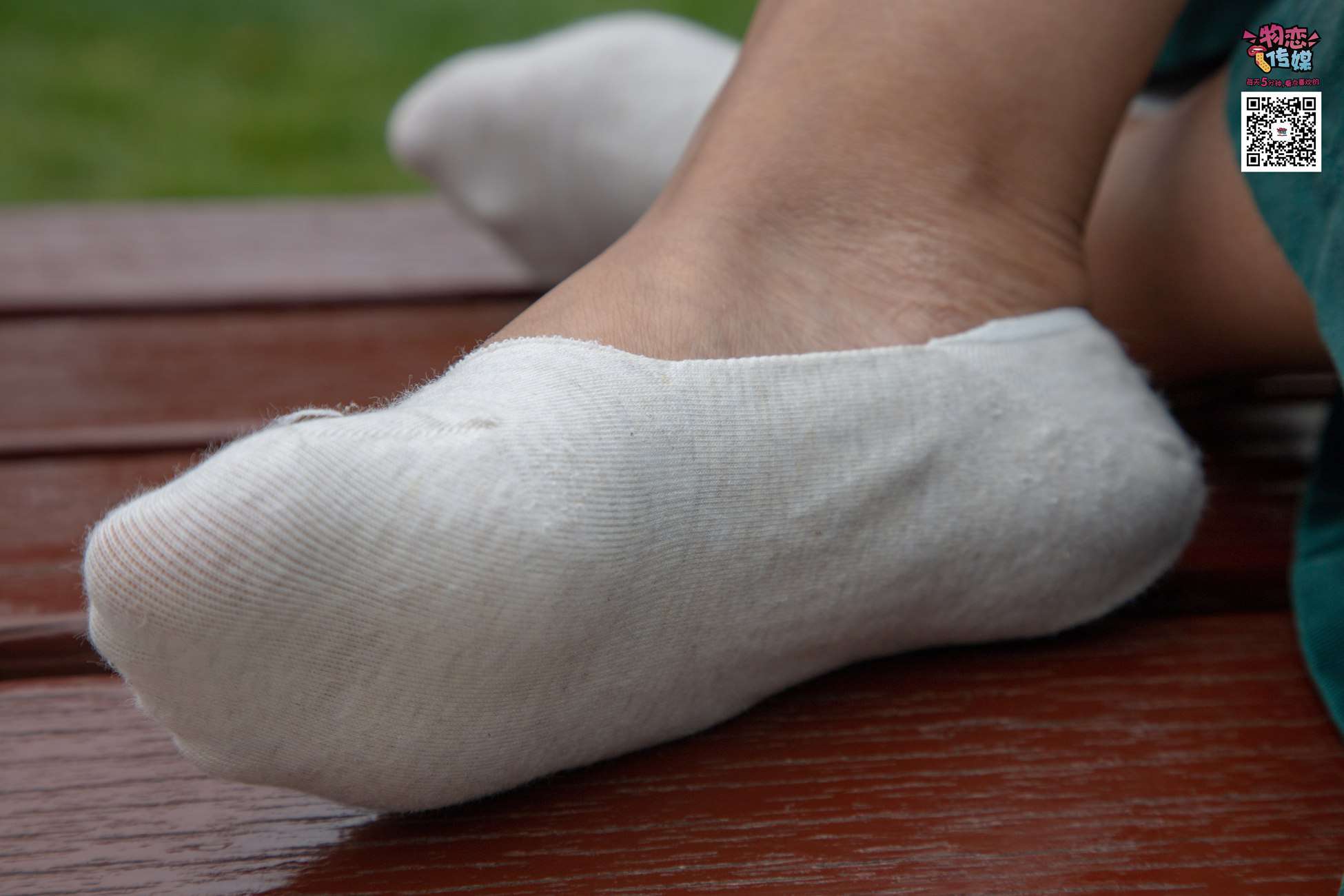 图片[40]-物恋传媒 No.019 地道的青岛小姐姐哦,白色板鞋搭配白色船袜 [99P] – 速更版-美库