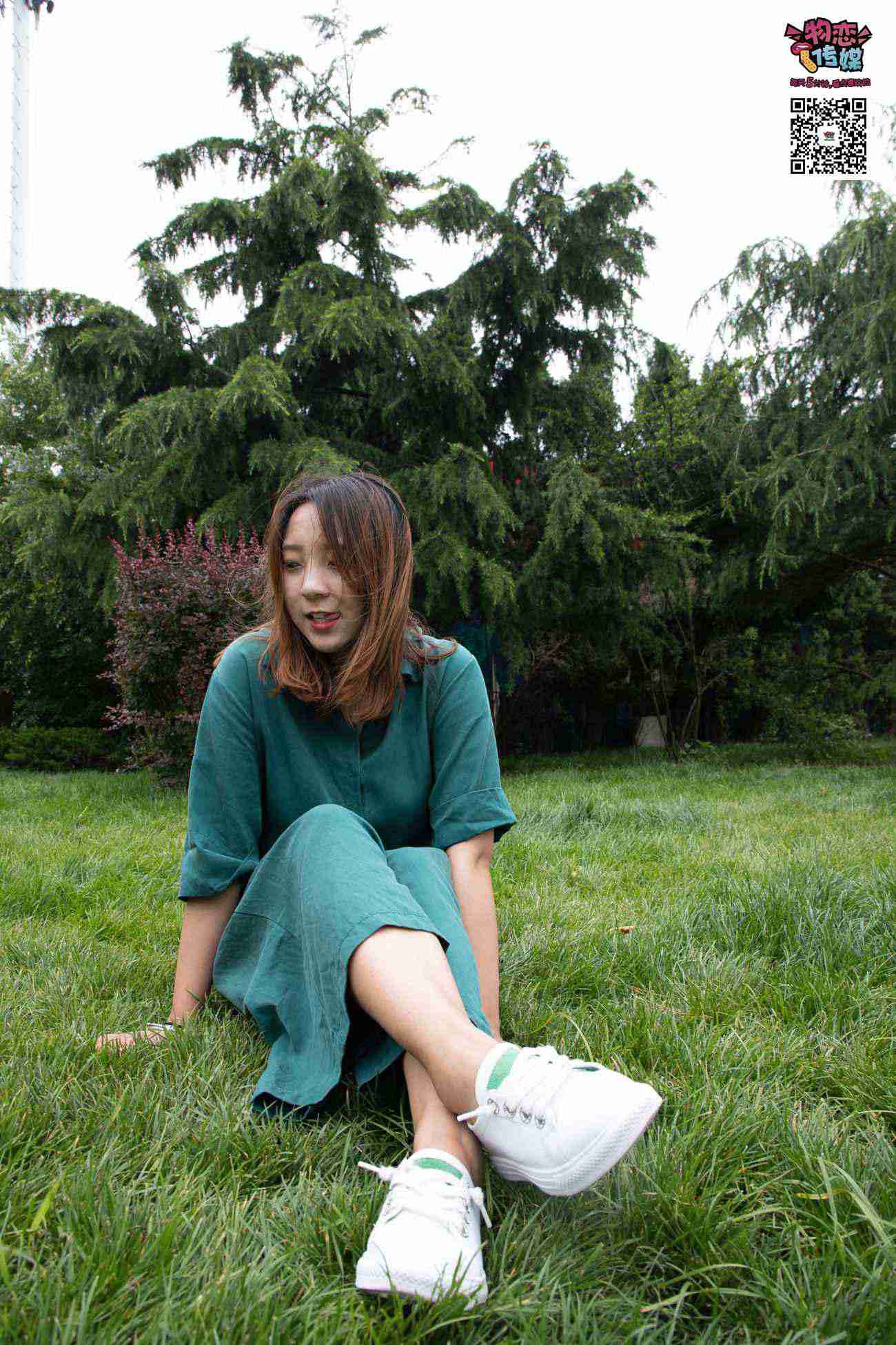 图片[55]-物恋传媒 No.019 地道的青岛小姐姐哦,白色板鞋搭配白色船袜 [99P] – 速更版-美库