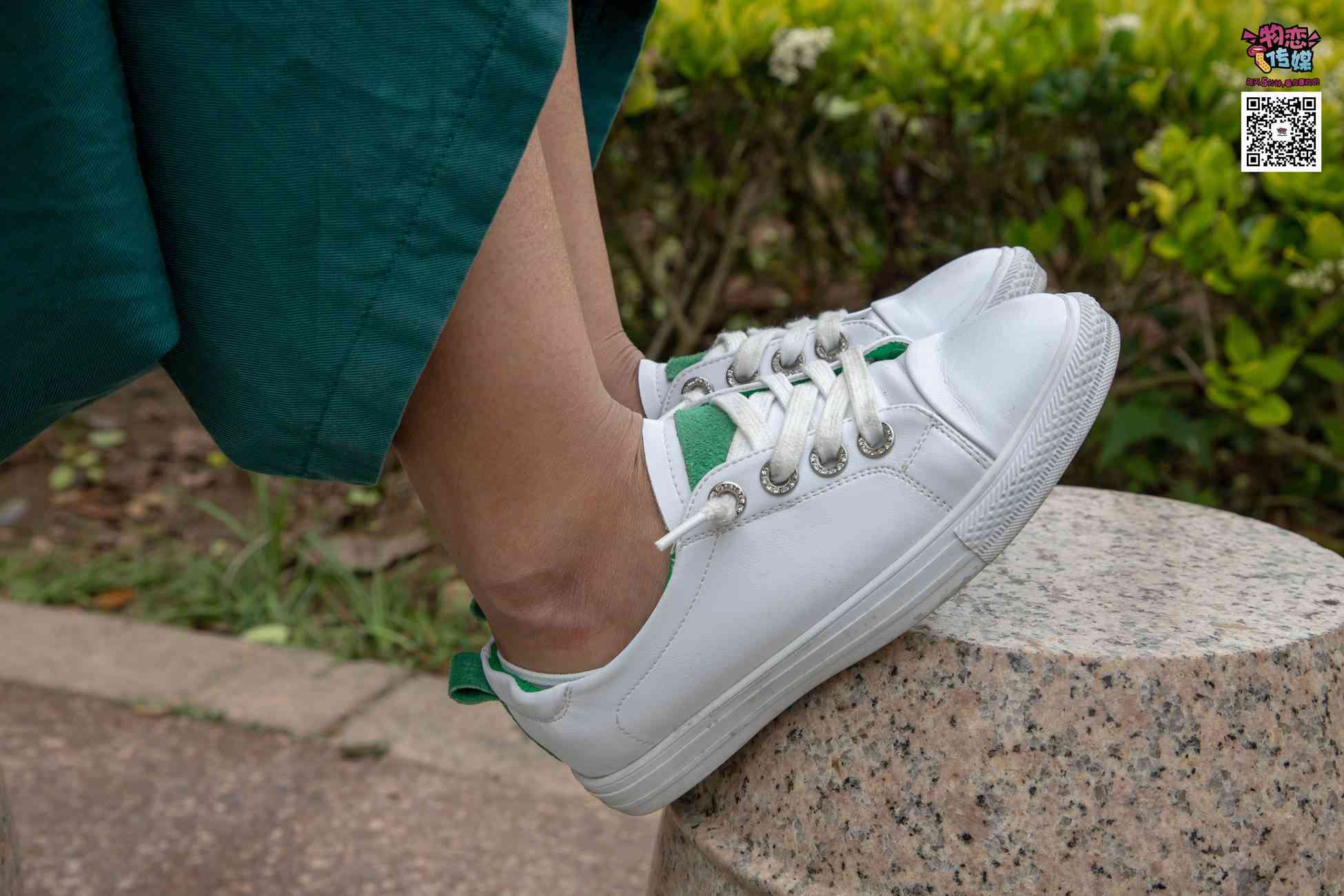 图片[58]-物恋传媒 No.019 地道的青岛小姐姐哦,白色板鞋搭配白色船袜 [99P] – 速更版-美库