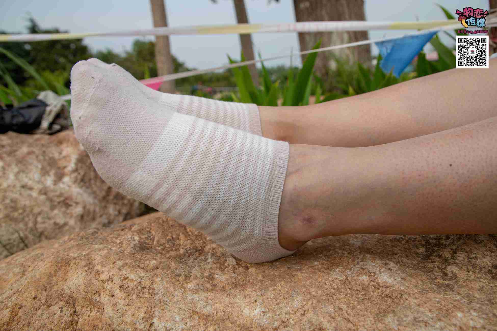 图片[16]-物恋传媒 No.021 夏日么么茶,清新棉袜配黑色帆布鞋 [223P] – 速更版-美库