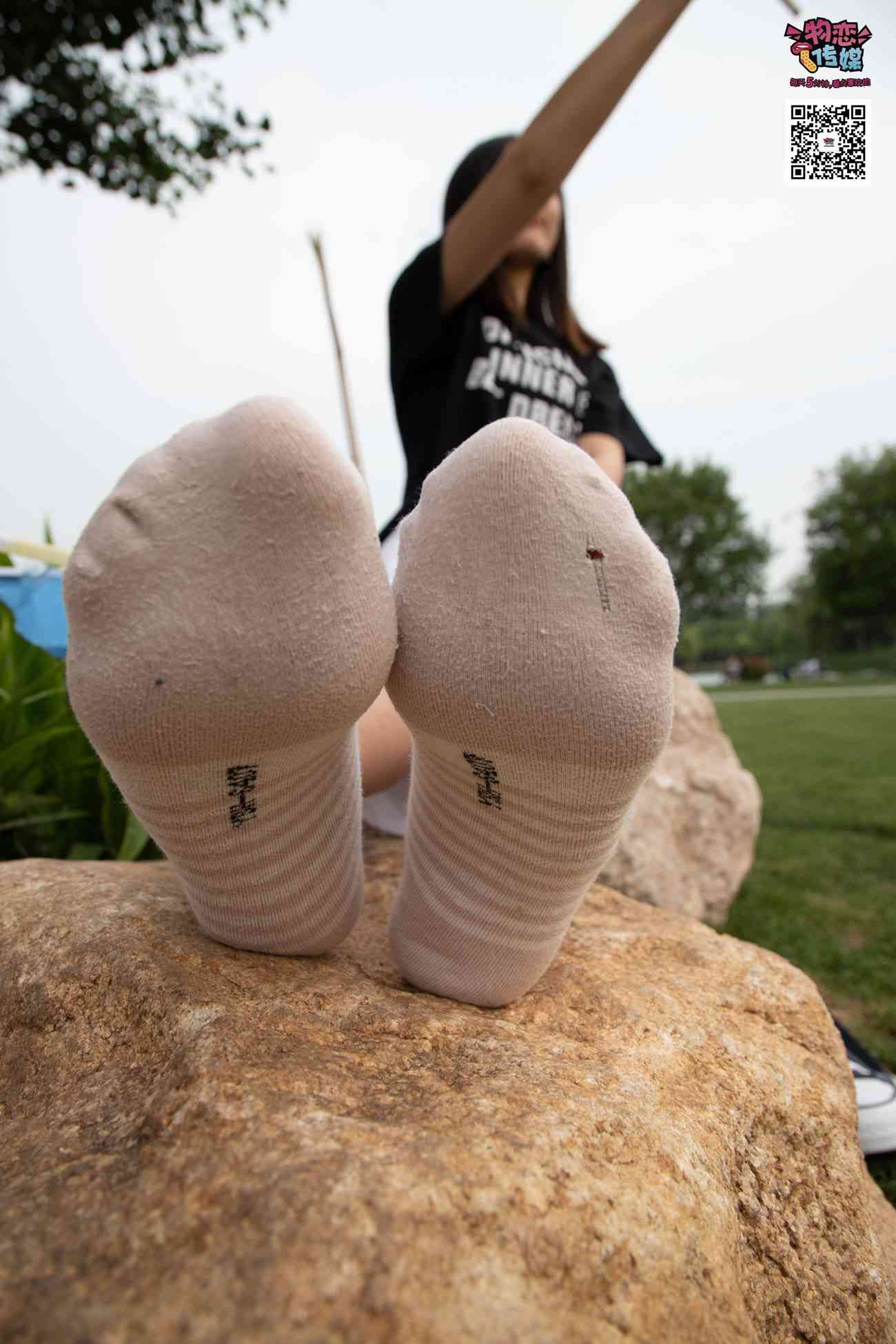 图片[22]-物恋传媒 No.021 夏日么么茶,清新棉袜配黑色帆布鞋 [223P] – 速更版-美库