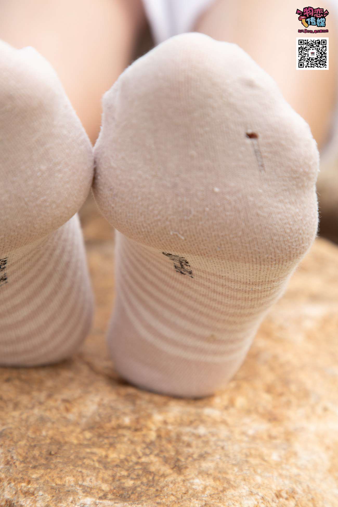 图片[29]-物恋传媒 No.021 夏日么么茶,清新棉袜配黑色帆布鞋 [223P] – 速更版-美库