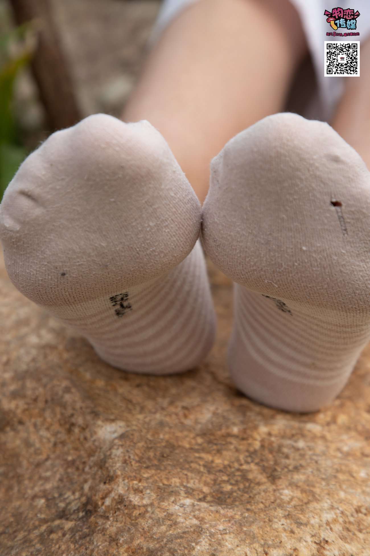 图片[30]-物恋传媒 No.021 夏日么么茶,清新棉袜配黑色帆布鞋 [223P] – 速更版-美库