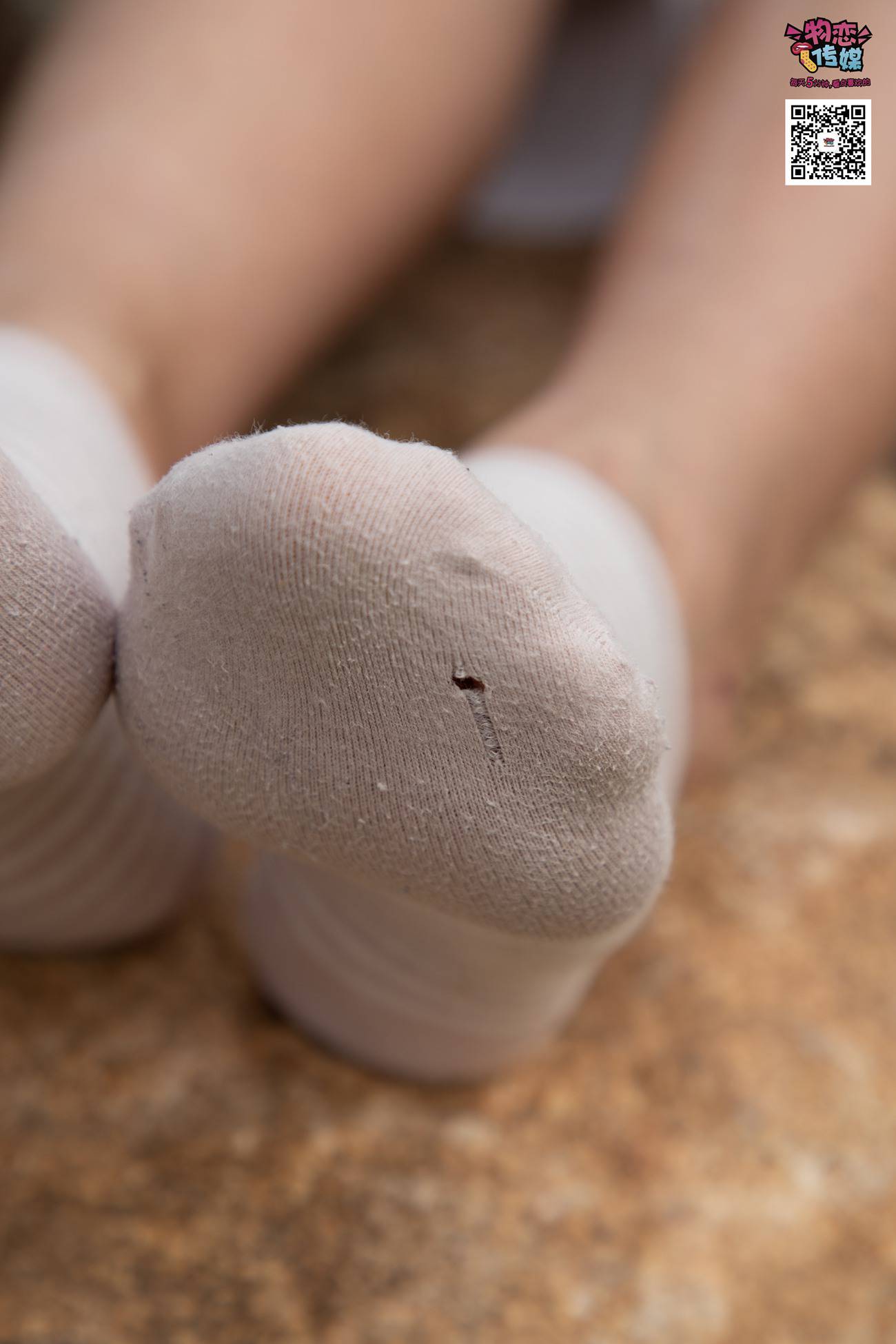 图片[34]-物恋传媒 No.021 夏日么么茶,清新棉袜配黑色帆布鞋 [223P] – 速更版-美库