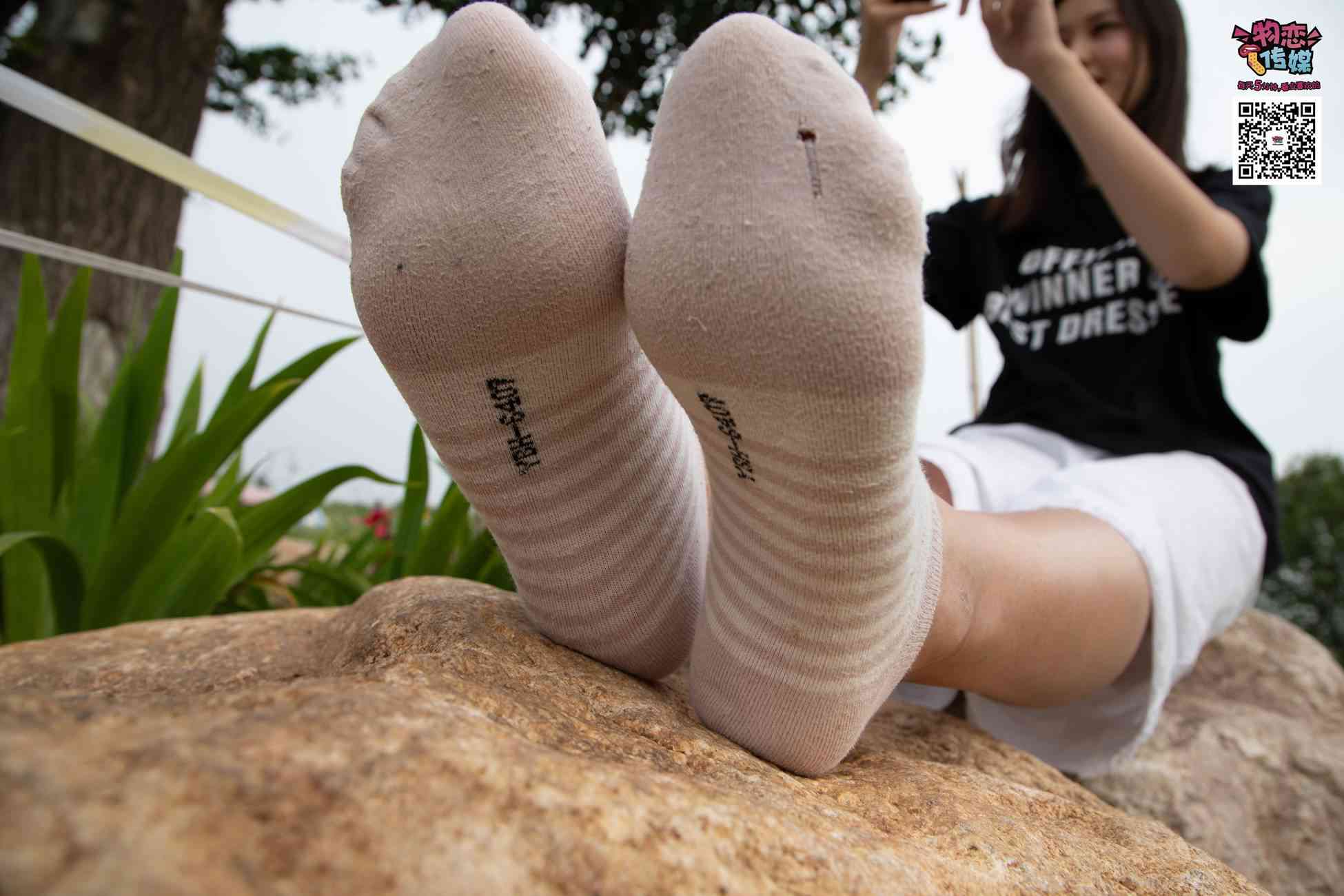 图片[37]-物恋传媒 No.021 夏日么么茶,清新棉袜配黑色帆布鞋 [223P] – 速更版-美库