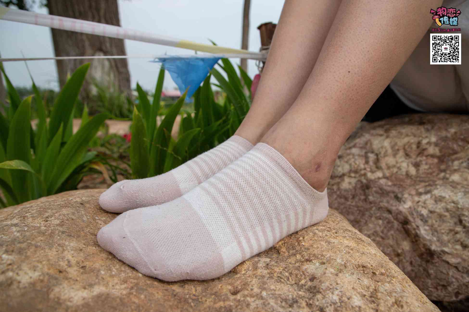 图片[48]-物恋传媒 No.021 夏日么么茶,清新棉袜配黑色帆布鞋 [223P] – 速更版-美库
