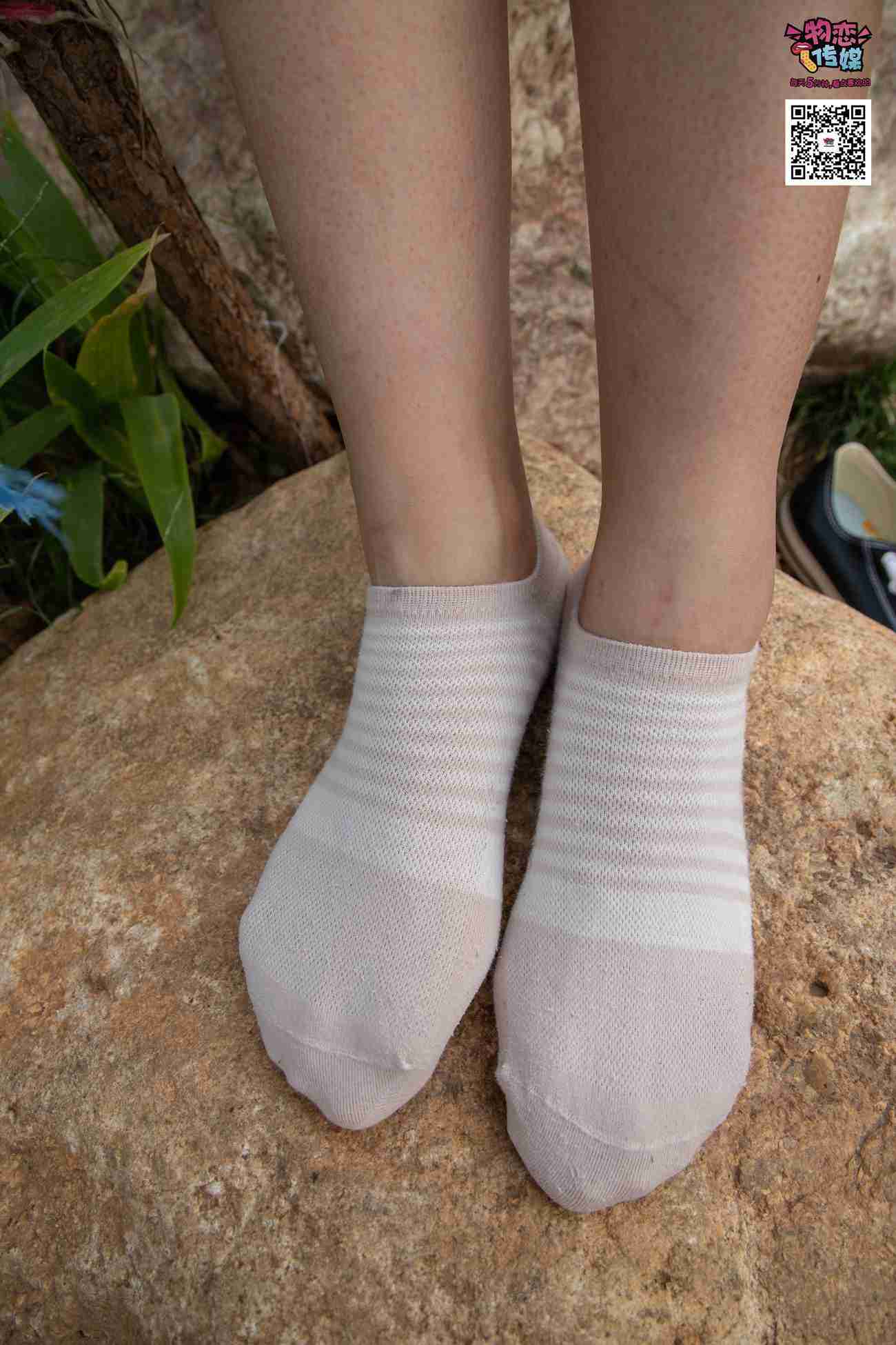 图片[50]-物恋传媒 No.021 夏日么么茶,清新棉袜配黑色帆布鞋 [223P] – 速更版-美库