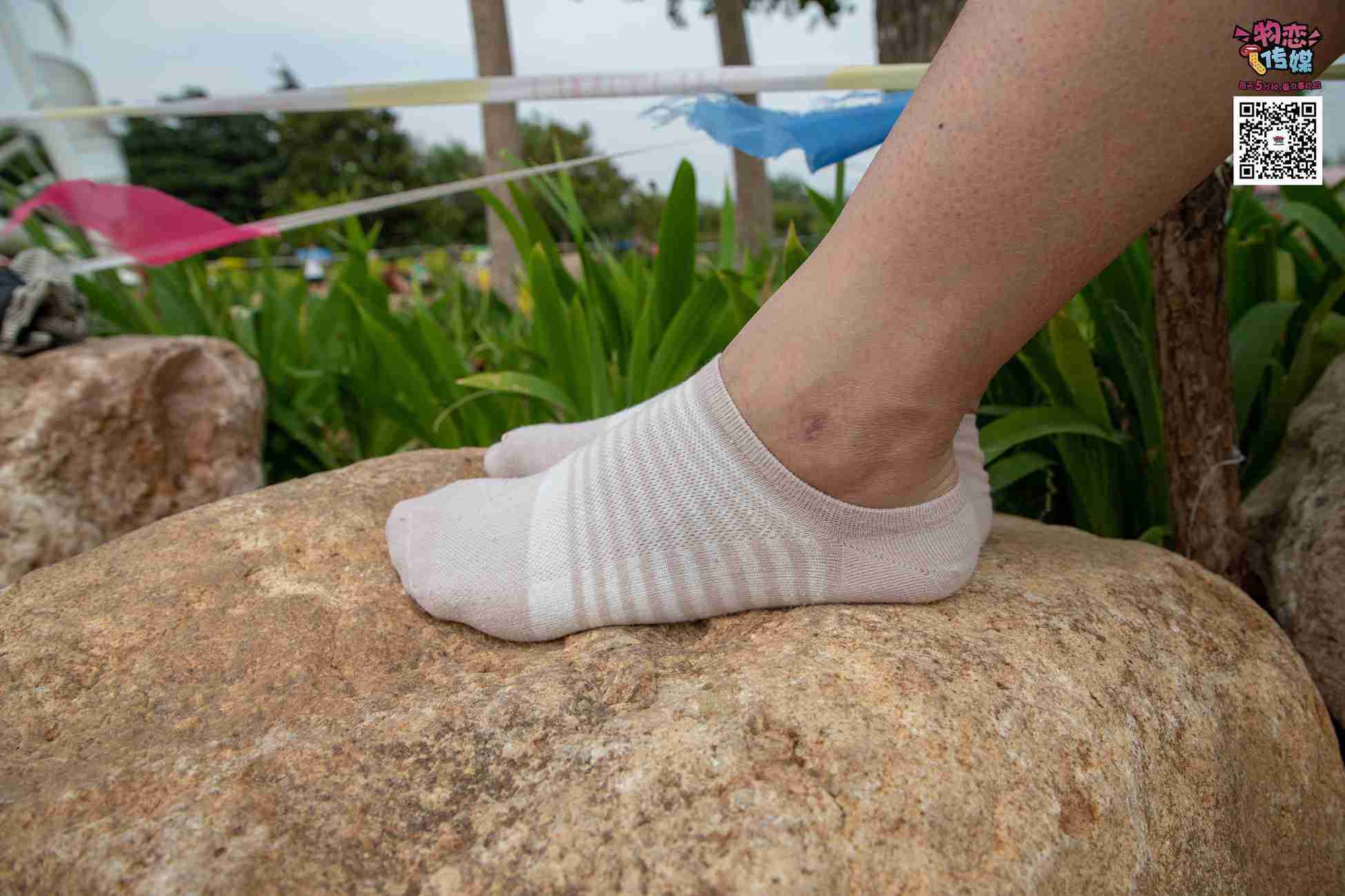 图片[52]-物恋传媒 No.021 夏日么么茶,清新棉袜配黑色帆布鞋 [223P] – 速更版-美库