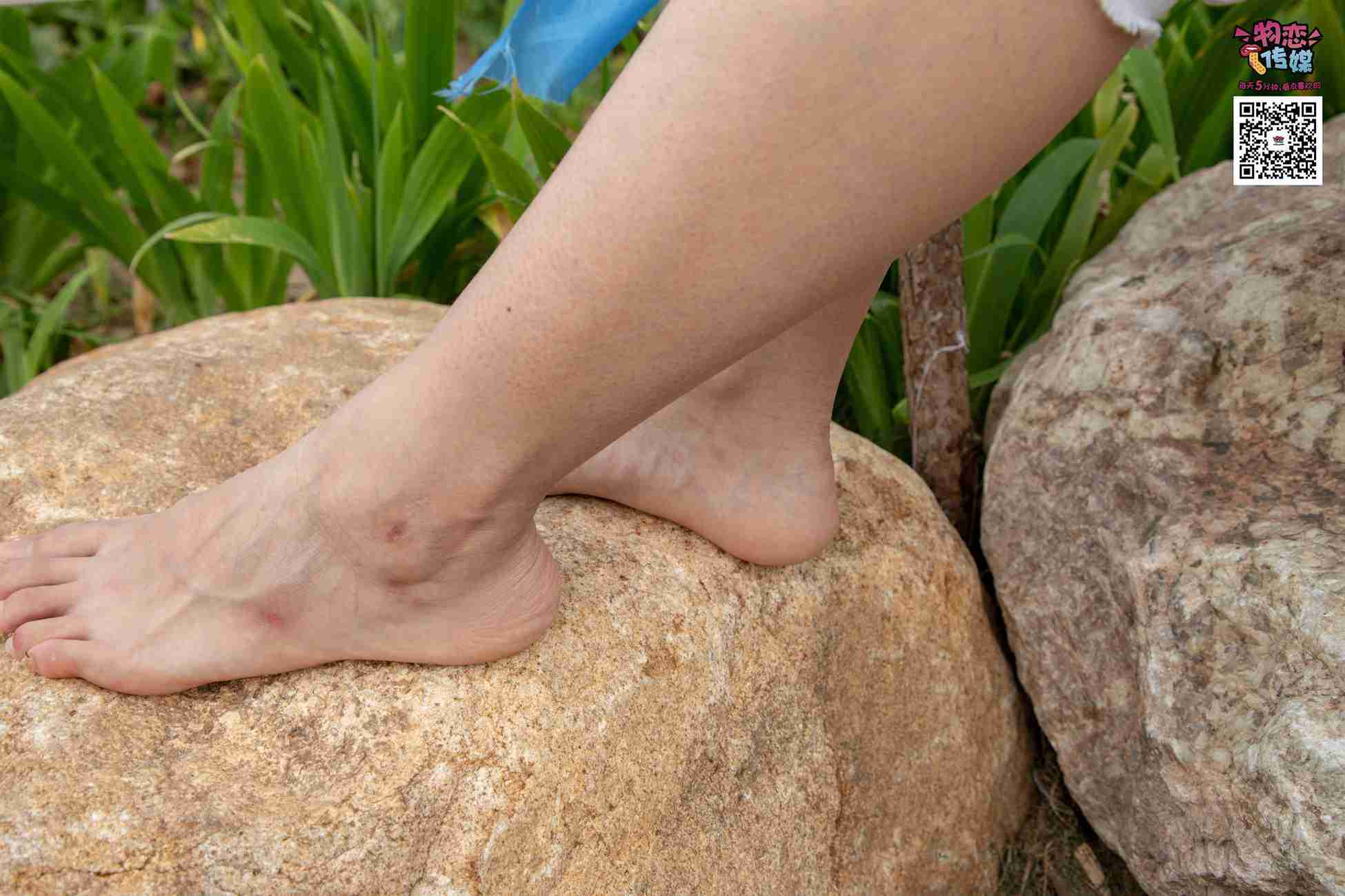 图片[77]-物恋传媒 No.021 夏日么么茶,清新棉袜配黑色帆布鞋 [223P] – 速更版-美库