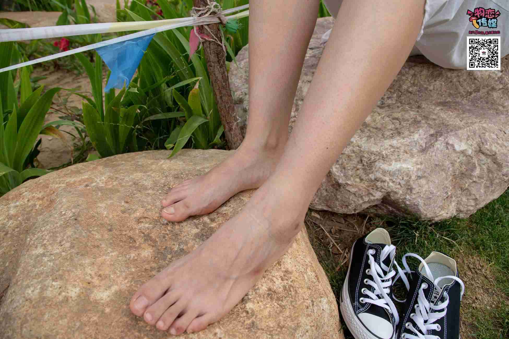 图片[86]-物恋传媒 No.021 夏日么么茶,清新棉袜配黑色帆布鞋 [223P] – 速更版-美库