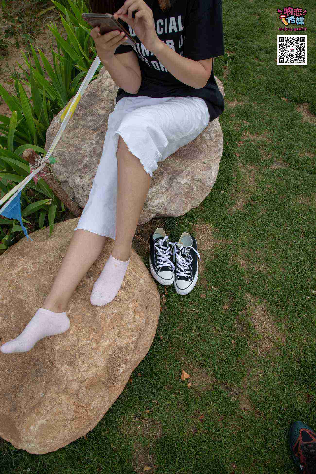 图片[99]-物恋传媒 No.021 夏日么么茶,清新棉袜配黑色帆布鞋 [223P] – 速更版-美库