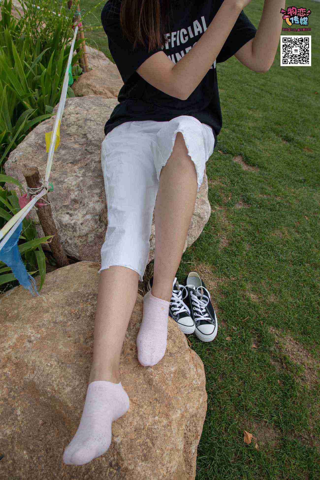 图片[101]-物恋传媒 No.021 夏日么么茶,清新棉袜配黑色帆布鞋 [223P] – 速更版-美库
