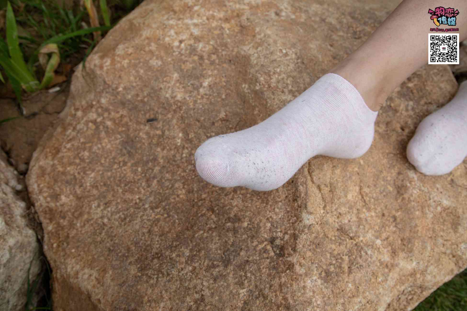 图片[107]-物恋传媒 No.021 夏日么么茶,清新棉袜配黑色帆布鞋 [223P] – 速更版-美库