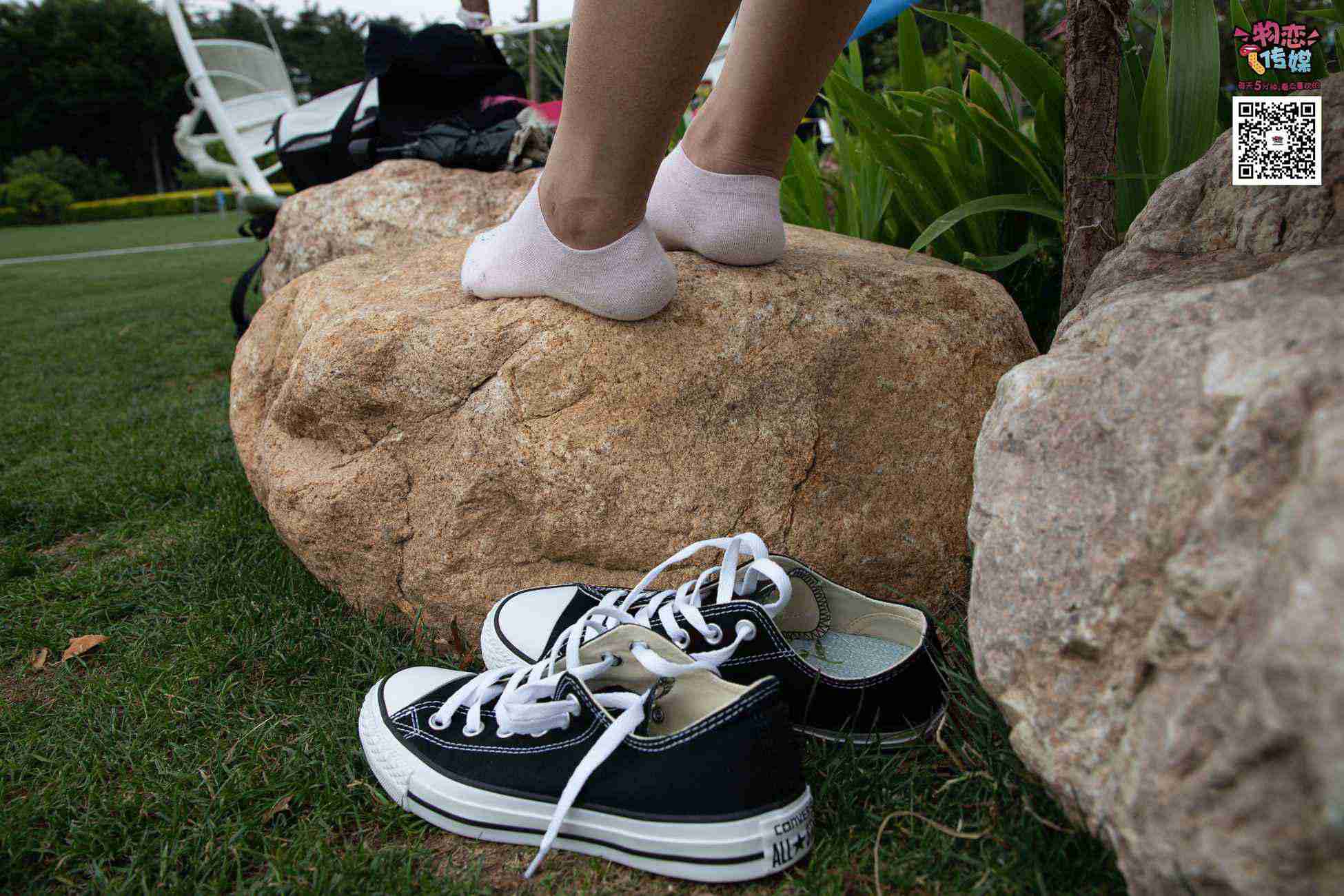 图片[113]-物恋传媒 No.021 夏日么么茶,清新棉袜配黑色帆布鞋 [223P] – 速更版-美库