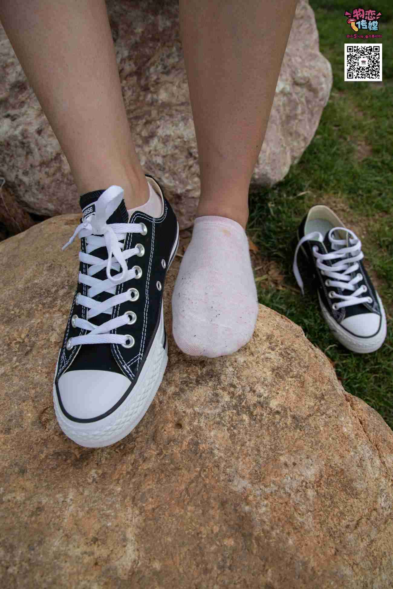 图片[126]-物恋传媒 No.021 夏日么么茶,清新棉袜配黑色帆布鞋 [223P] – 速更版-美库