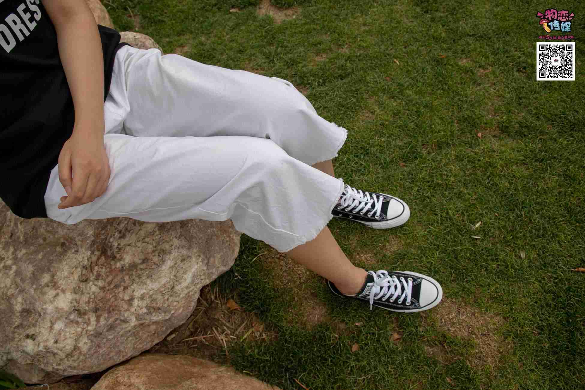 图片[139]-物恋传媒 No.021 夏日么么茶,清新棉袜配黑色帆布鞋 [223P] – 速更版-美库