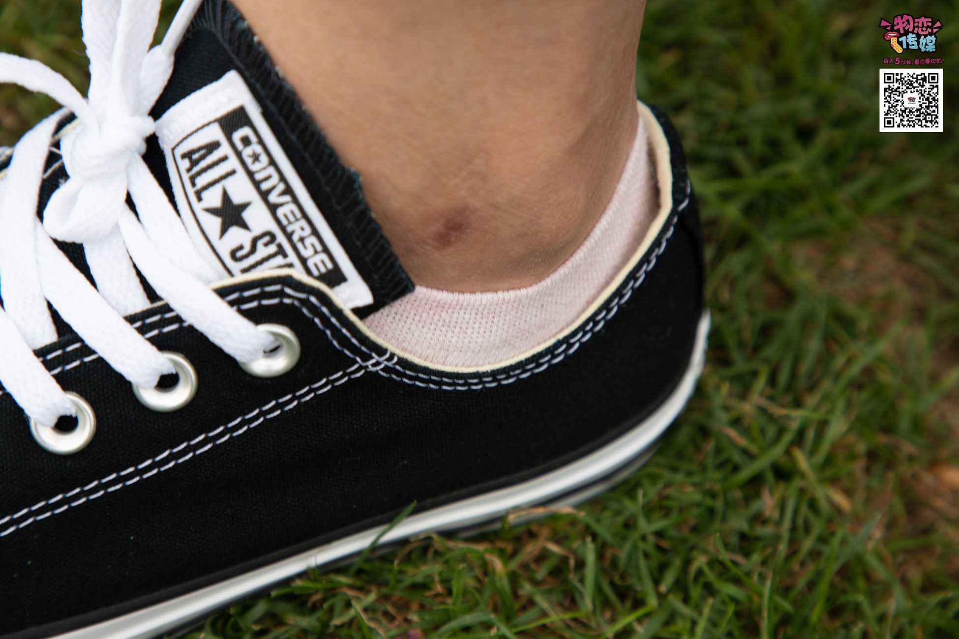 图片[156]-物恋传媒 No.021 夏日么么茶,清新棉袜配黑色帆布鞋 [223P] – 速更版-美库