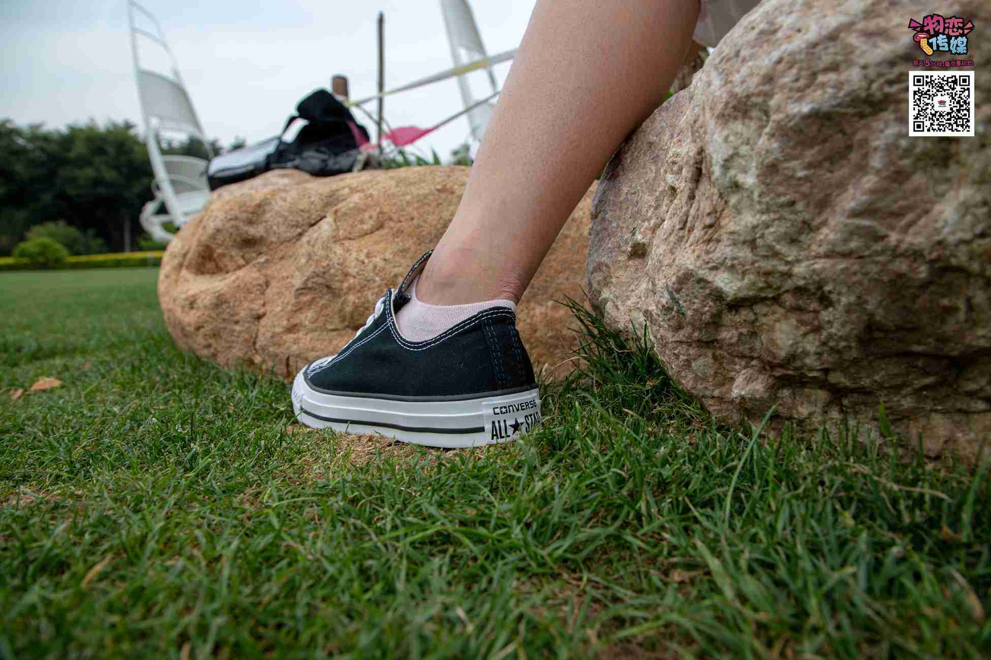图片[157]-物恋传媒 No.021 夏日么么茶,清新棉袜配黑色帆布鞋 [223P] – 速更版-美库