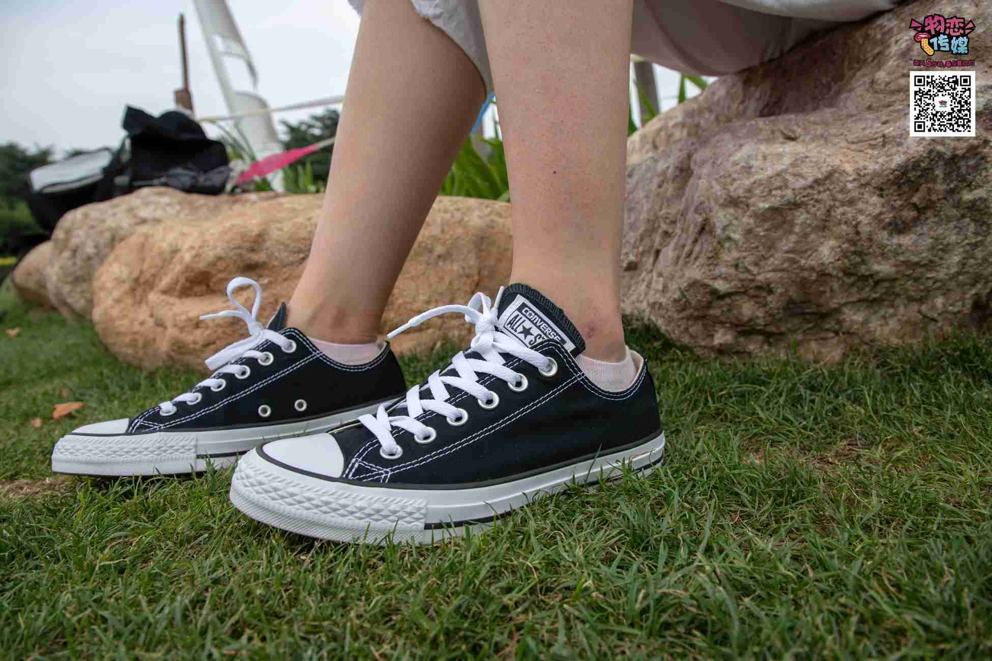 图片[158]-物恋传媒 No.021 夏日么么茶,清新棉袜配黑色帆布鞋 [223P] – 速更版-美库