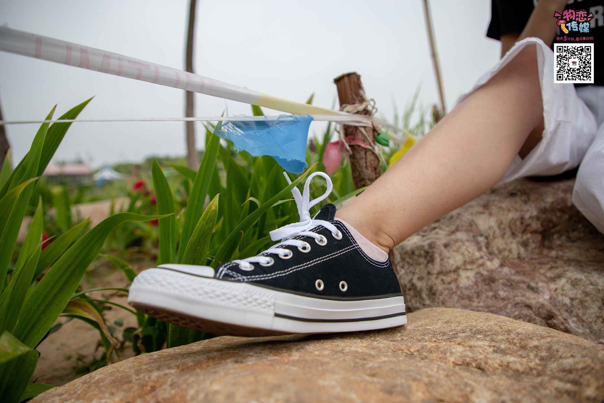 图片[170]-物恋传媒 No.021 夏日么么茶,清新棉袜配黑色帆布鞋 [223P] – 速更版-美库